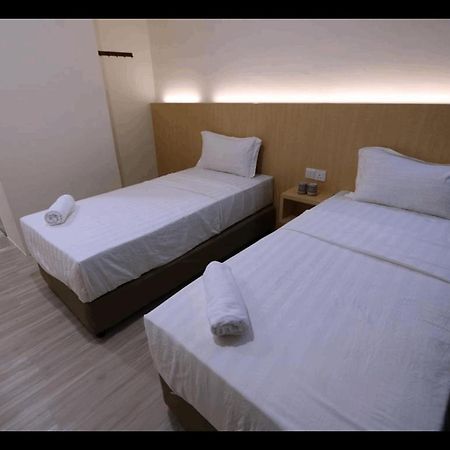 Place2Stay @ Campus Hub 古晋 外观 照片