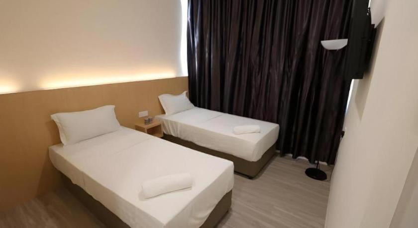 Place2Stay @ Campus Hub 古晋 外观 照片